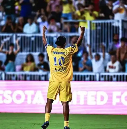 他长期以来 他长期以来