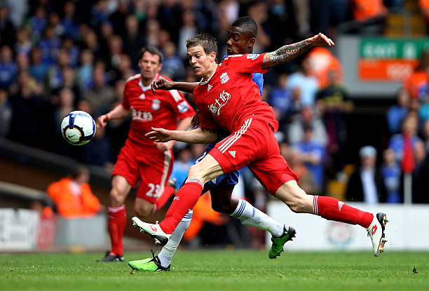 区前就应进 区前就应进