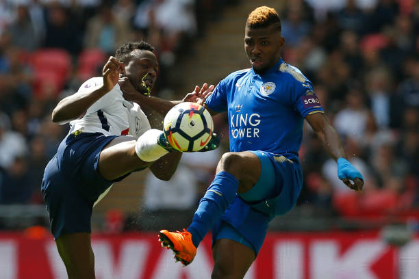 出色地表现 出色地表现