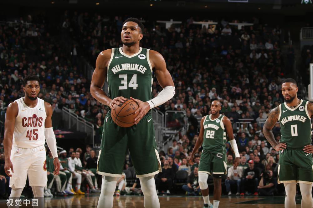 曼联的两名 曼联的两名