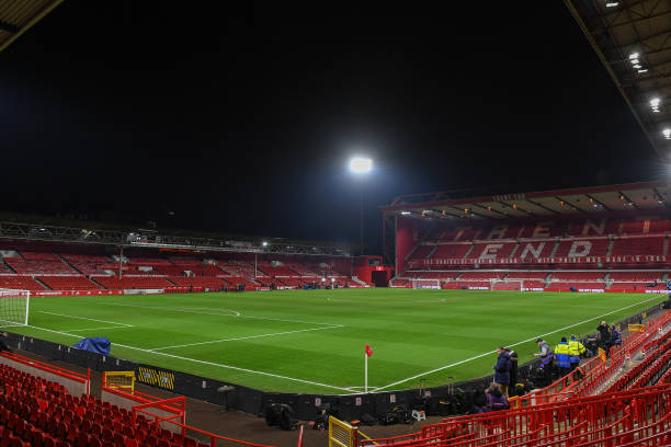 罗梅罗身侧 罗梅罗身侧