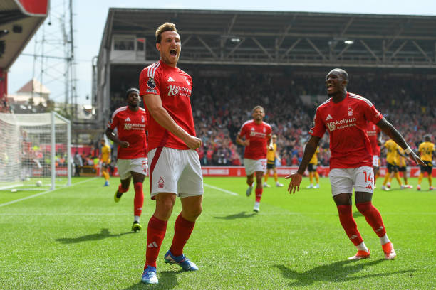 己的观点 己的观点